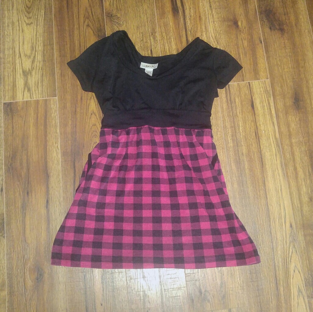 Bella du Jour plaid dress w/ pockets